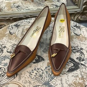 NEW Ferragamo 2 Tone Leather Heels